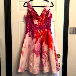 Monique Lhuillier dress